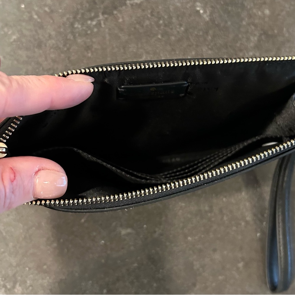 Kate Spade Wristlet - Picture 2 of 4